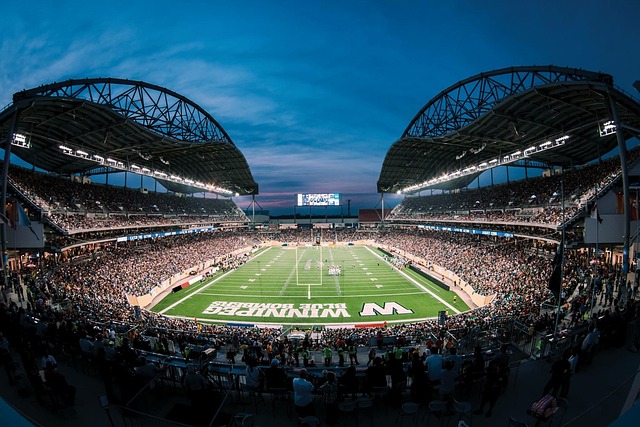 他的執教哲 他的執教哲